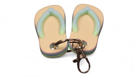 Multi-Color Flip Flop Keychain – Fun and Vibrant Accessory