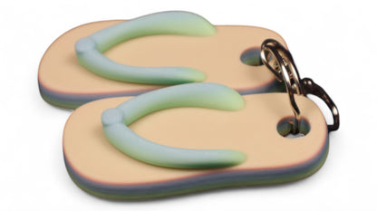 Multi-Color Flip Flop Keychain – Fun and Vibrant Accessory